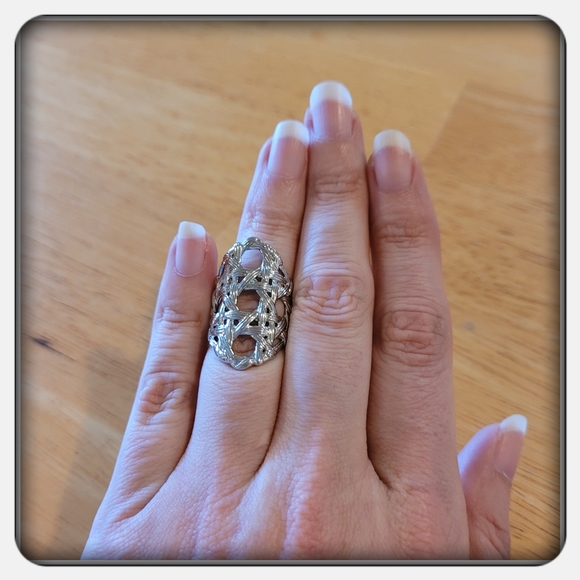 Kendra Scott Jewelry - NWOT Kendra Scott Natalie Statement Ring Sz 7